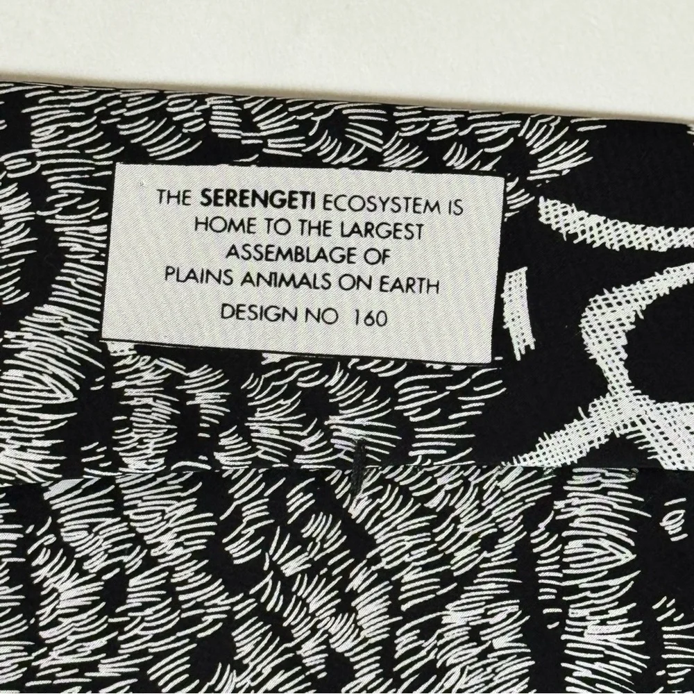 World Wildlife Fund Men's Necktie Black & White Plains Animals Design 160